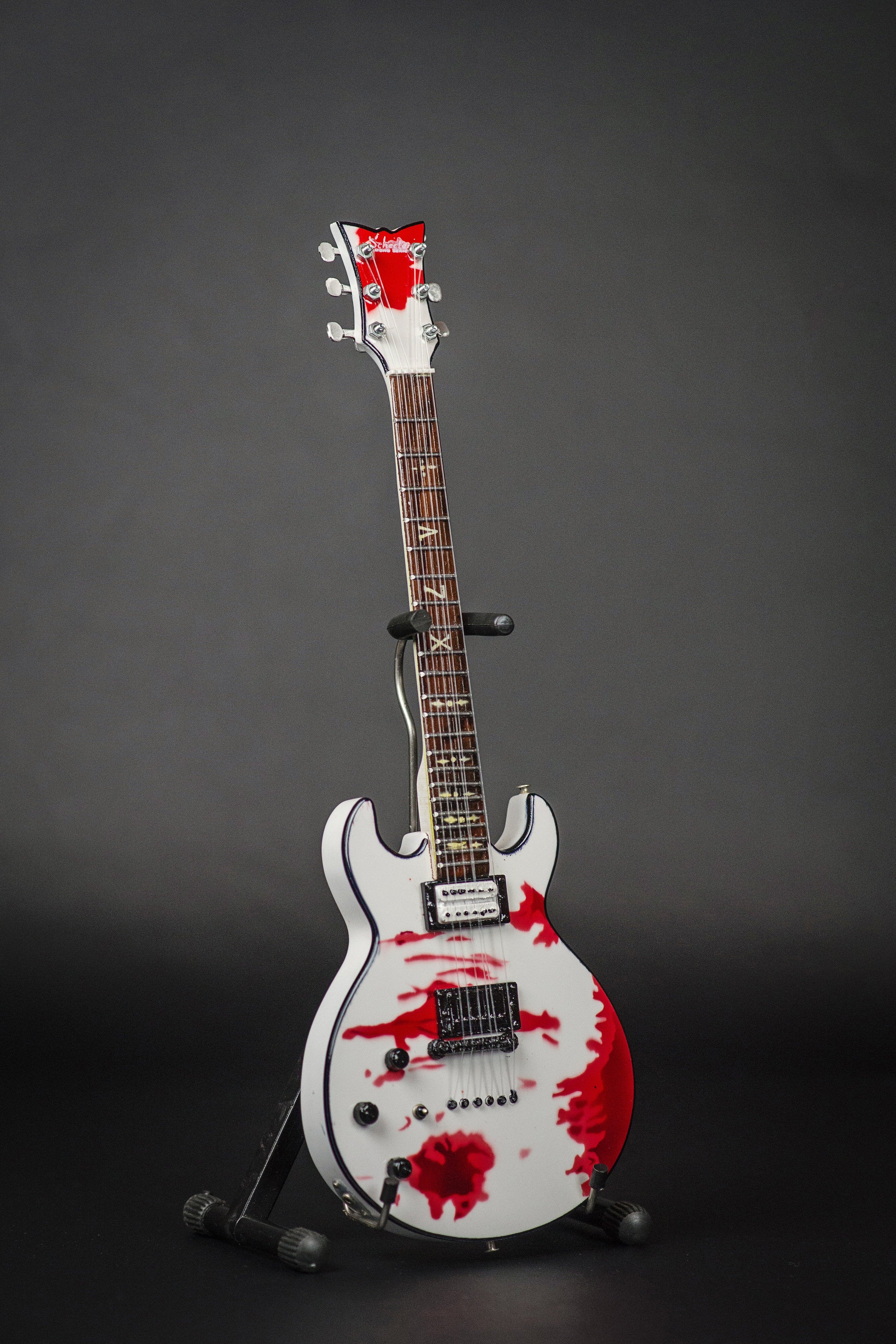 OFFICIALLY LICENSED ZACKY VENGEANCE BLOOD SPLAT SCHECTER MINI GUITAR REPLICA MODEL - AVENGED SEVENFOLD - Image 5